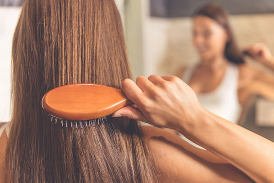 Follow these six tips to grow healthy hair and prevent it from falling out!